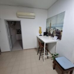 Hollywood Apartments (D9), Apartment #577008441